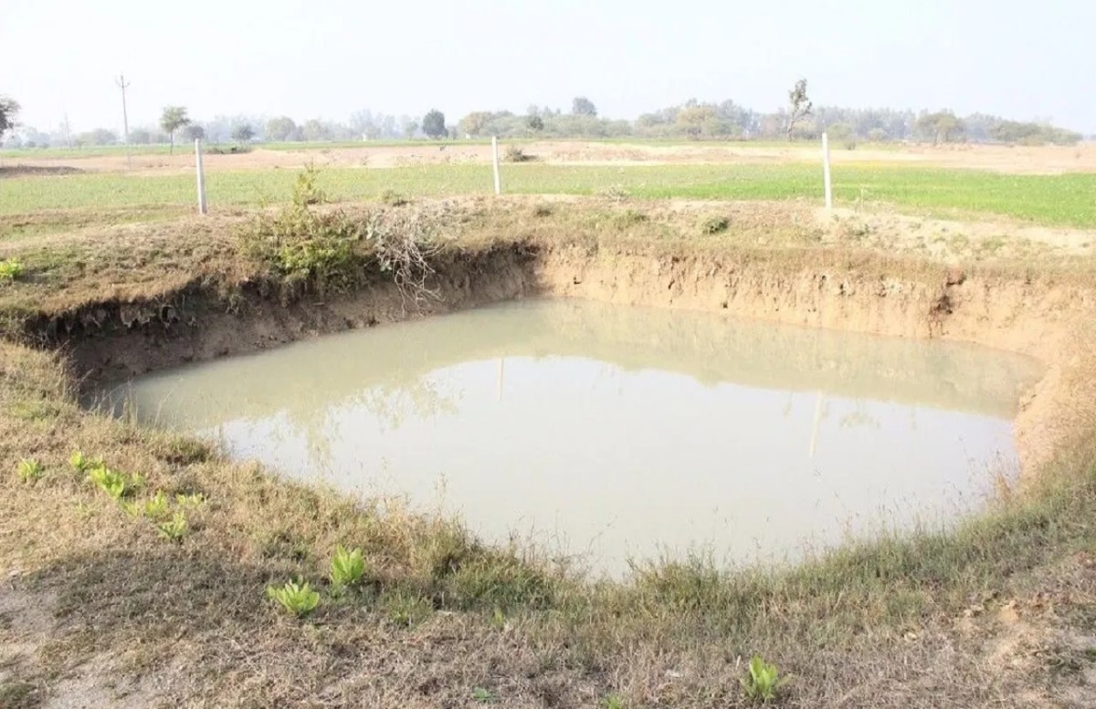 अब किसानों को कभी नहीं होगी पानी की​ दिक्कत, तालाब खुदवाने के लिए 75 प्रतिशत छूट पर इतने लाख रुपए दे रही सरकार