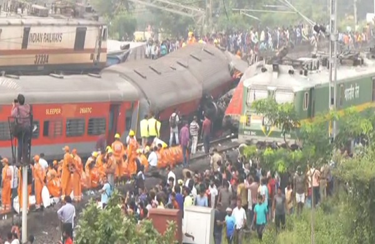 Odisha train accident: हादसे में मरने वालों की संख्या हुई 238, एक दिन के लिए राजकीय शोक की घोषणा