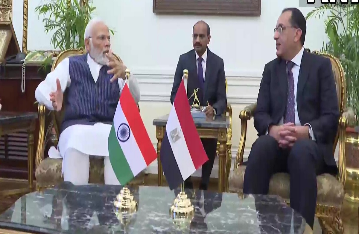 मोदी ने मिस्र के प्रधानमंत्री के साथ काहिरा में राउंडटेबल बैठक की, पीएम से मिलकर गदगद हुए भारतीय नागरिक