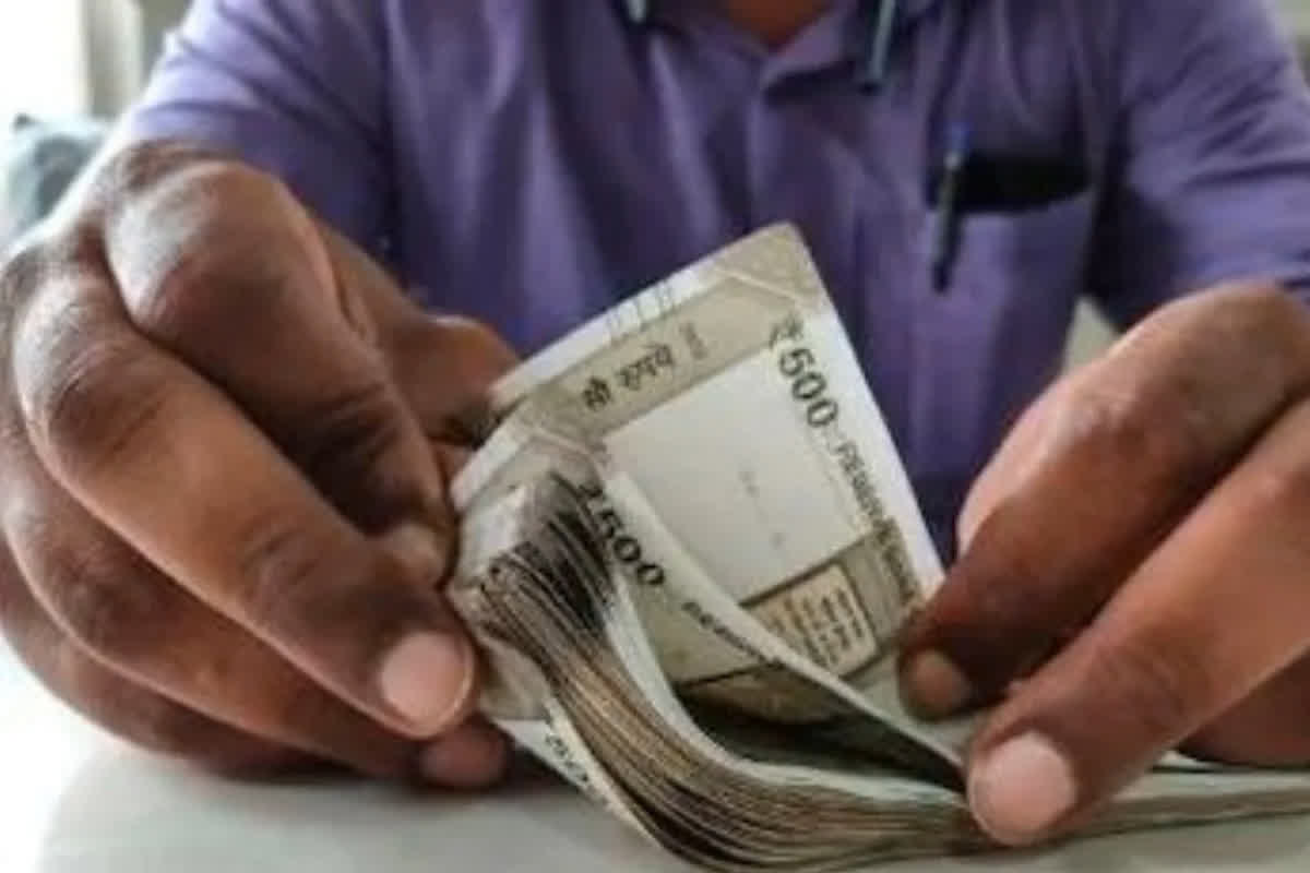 7th Pay Commission Chhattisgarh: छत्तीसगढ़ में महंगाई भत्ते में बढ़ोतरी को लेकर आई बड़ी जानकारी, सरकारी कर्मचारियों ने लिया बड़ा फैसला