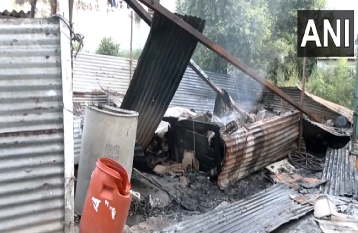 Gurugram Violence News: नूंह हिंसा के बाद उपद्रवियों ने गुरुग्राम मचाया तांडव, कई दुकानों में की आगजनी