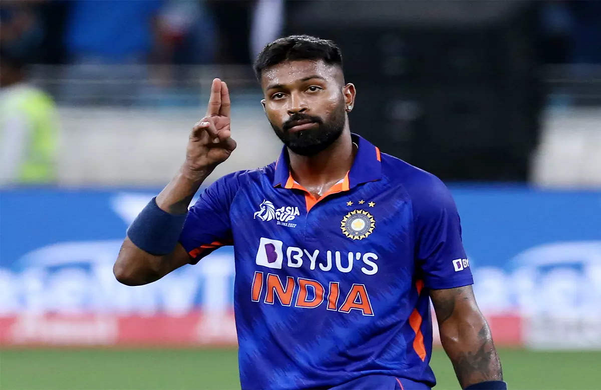 मुंबई इंडियंस की बढ़ सकती है मुश्किलें, IPL 2024 से बाहर हो सकते हैं हार्दिक पांड्या, सामने आई चौकाने वाली वजह