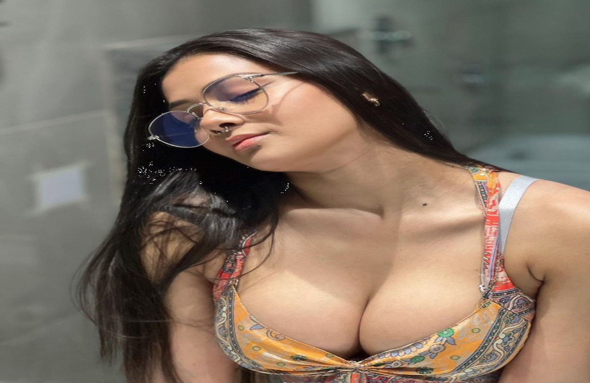 Namrata Malla Sexy Hot Video : नम्रता मल्ला ने फिर बढ़ाया इंटरनेट का पारा, कर दिया वो वाला वीडियो शेयर, देखकर लग जाएगी तन-बदन में आग