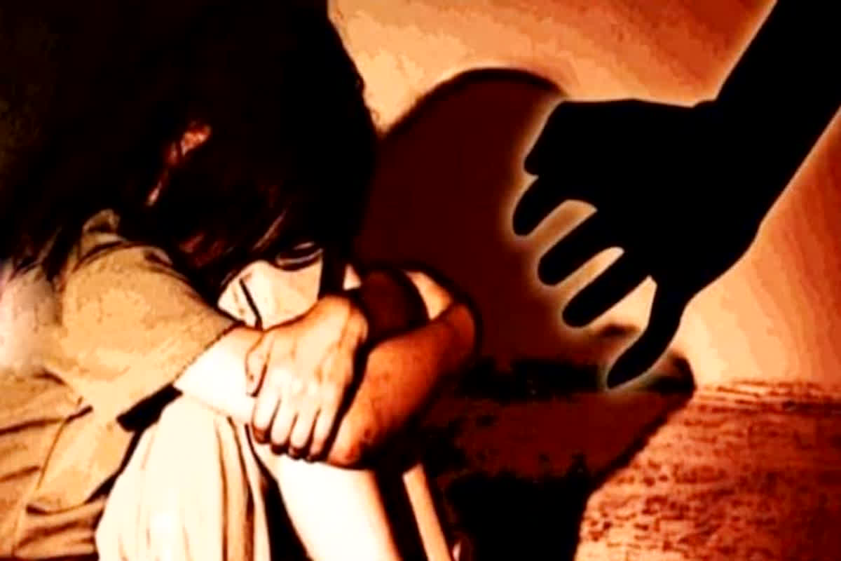 Girl Child Rape In UP : पांच साल की मासूम की दुष्कर्म के बाद हत्या, आरोपी ने इस वजह से दिया वारदात को अंजाम