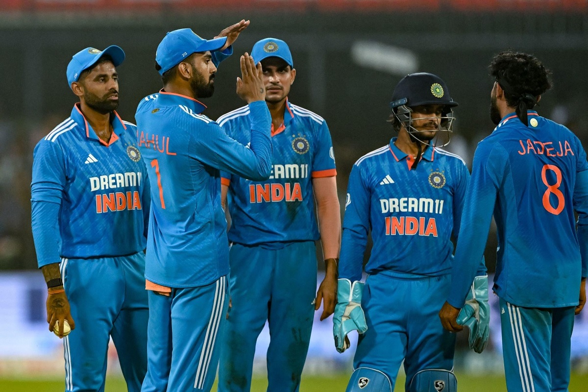 India vs Australia T20 Series : ऑस्ट्रेलिया के खिलाफ खूंखार हुआ ये बल्लेबाज, वर्ल्ड कप में खराब प्रदर्शन की वजह से हुआ था बाहर, अब सीरीज में मचा रहा कोहराम