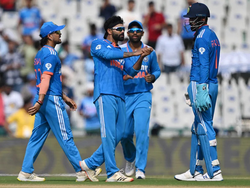 India vs Australia Live Score 1st ODI : टीम इंडिया ने जीता पहला वनडे मैच, 5 विकेट से ऑस्ट्रेलिया को दी मात