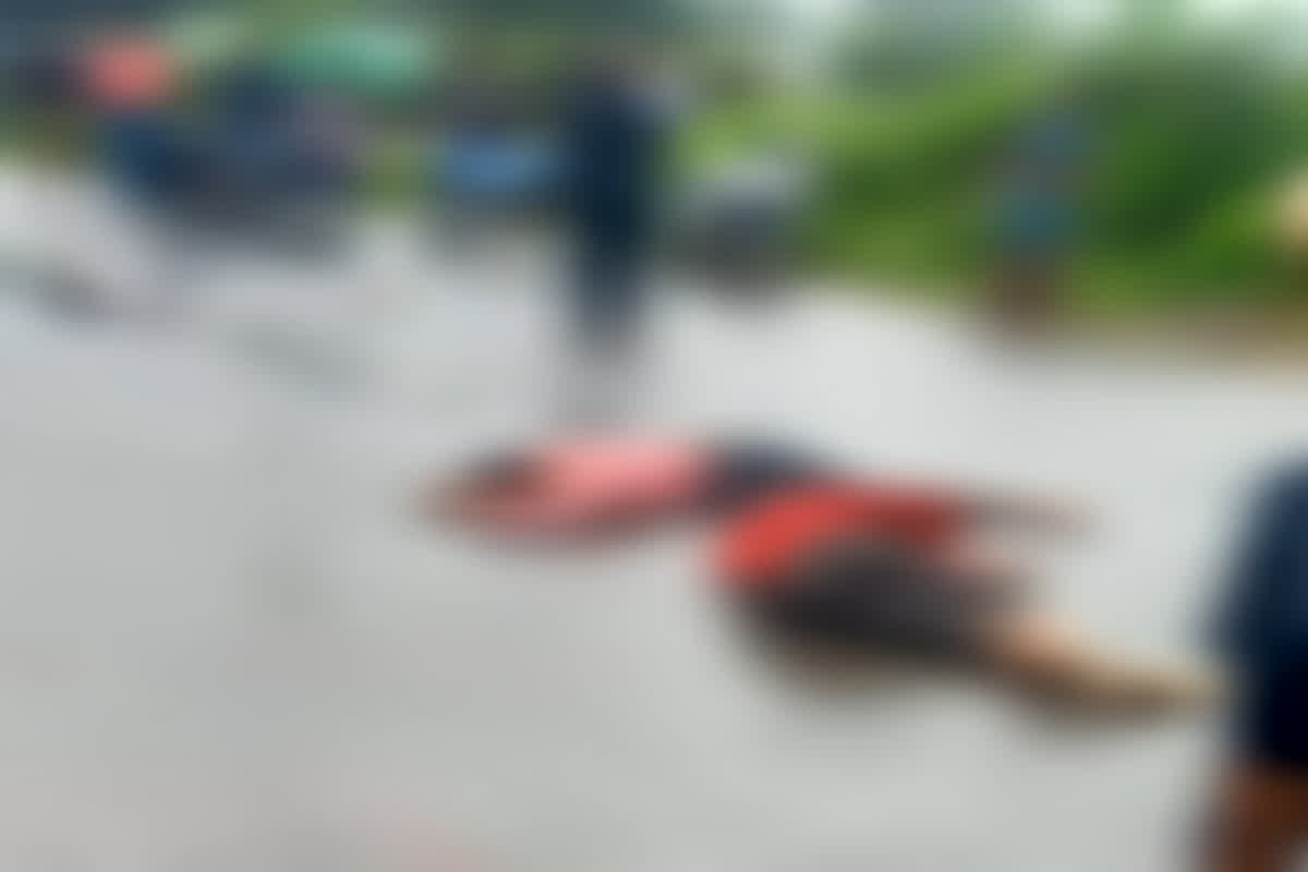 Janjgir News: खरौद मुख्य मार्ग में हुआ दर्दनाक हादसा, यात्री बस ने बाइक सवारोें को रौंदा, हादसे में 2 लोगों की मौके पर हुई मौत 1 गंभीर रूप से घायल
