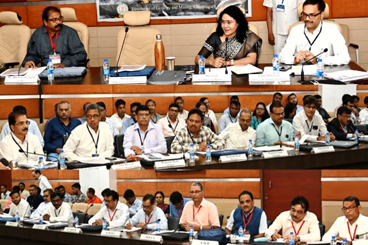 CG Vidhan Sabha Chunav 2023: आचार ​संहिता को लेकर अहम निर्देश, 24 घंटे एक्टिव हो जाएगा कंट्रोल रूम