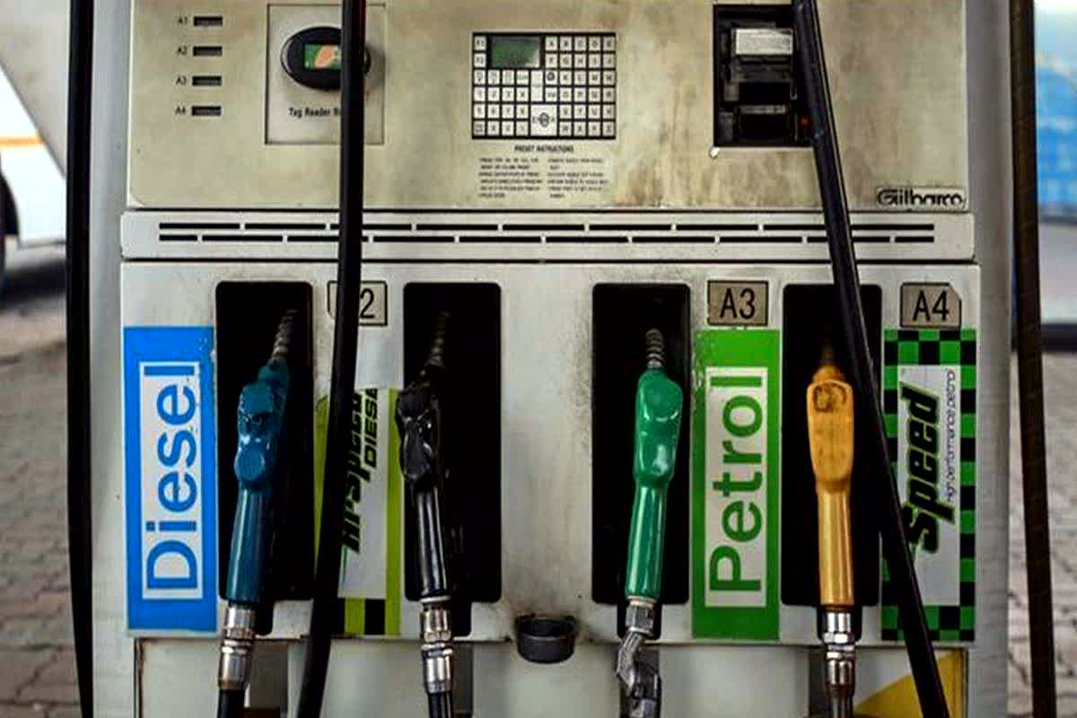 Petrol Diesel price in CG: पेट्रोल-डीजल की कीमतों में आई उछाल, जानिए छत्तीसगढ़ में कितने रुपए हुआ महंगा?