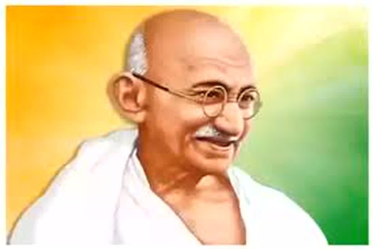 Mahatma Gandhi Jayanti 2023 : कैसे राष्ट्रपिता बने महात्मा गांधी, जन्म जयंती पर जानें उनसे जुडी कुछ रोचक बातें