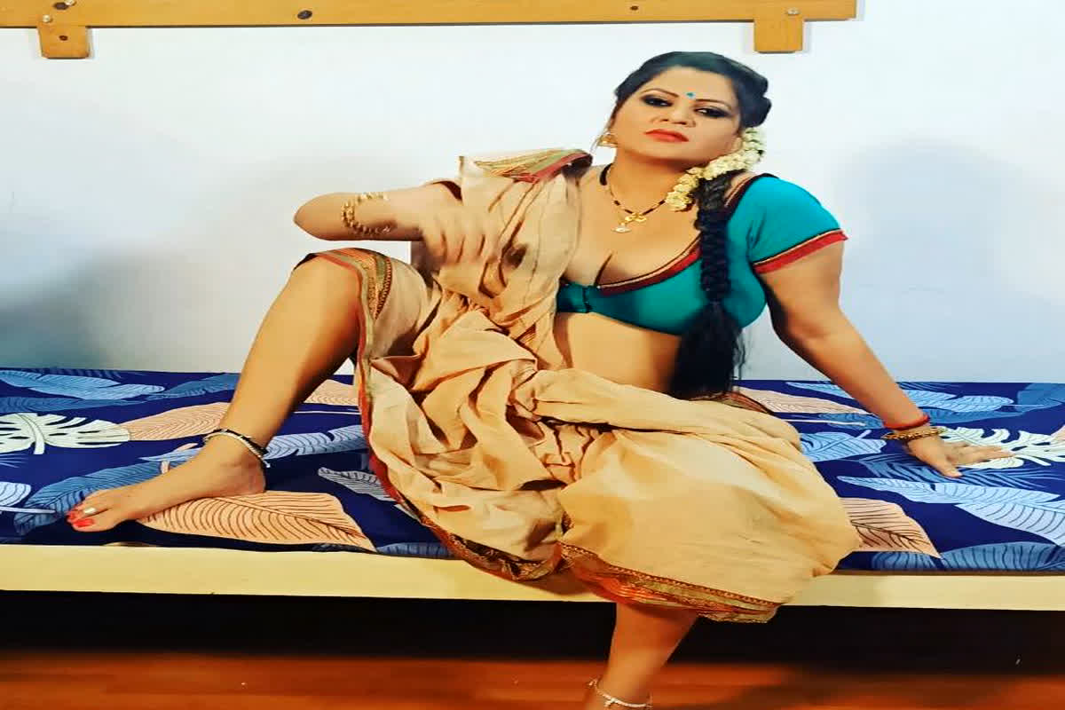 Sapna Sappu Sexy Video : एक्ट्रेस सपना सप्पू ने व्हाइट ब्रा में शेयर किया बोल्ड वीडियो, सेक्सी अदाएं देख मदमस्त हो जाएंगे आप