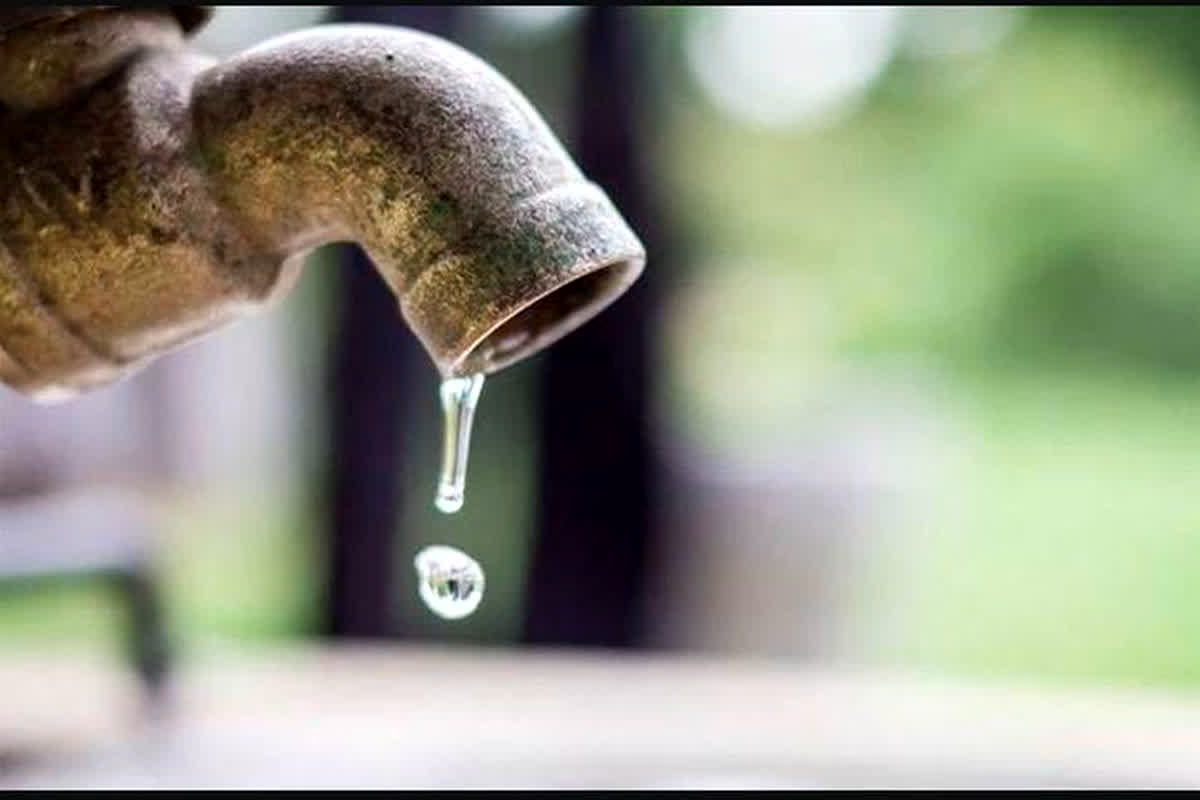 Water Crisis In Indore : आज पानी के लिए तरसेंगे इन इलाकों में रहने वाले लोग, इस कारण से नहीं होगी जलापूर्ति