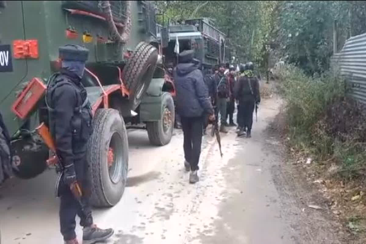 Encounter in Jammu-Kashmir : सुरक्षाबलों ने दो आतंकवादियों को किया ढेर, मुठभेड़ के बाद जारी है तालशी अभियान