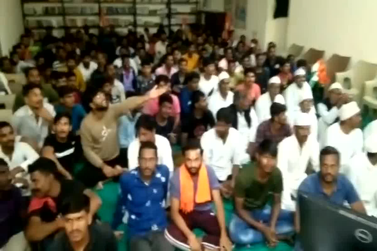 Ratlam News: कैदियों ने उठाया वर्ल्ड कप लुत्फ, मैच शुरू होने से पहले जेल के अंदर इंडिया की जीत के लिए किया हवन