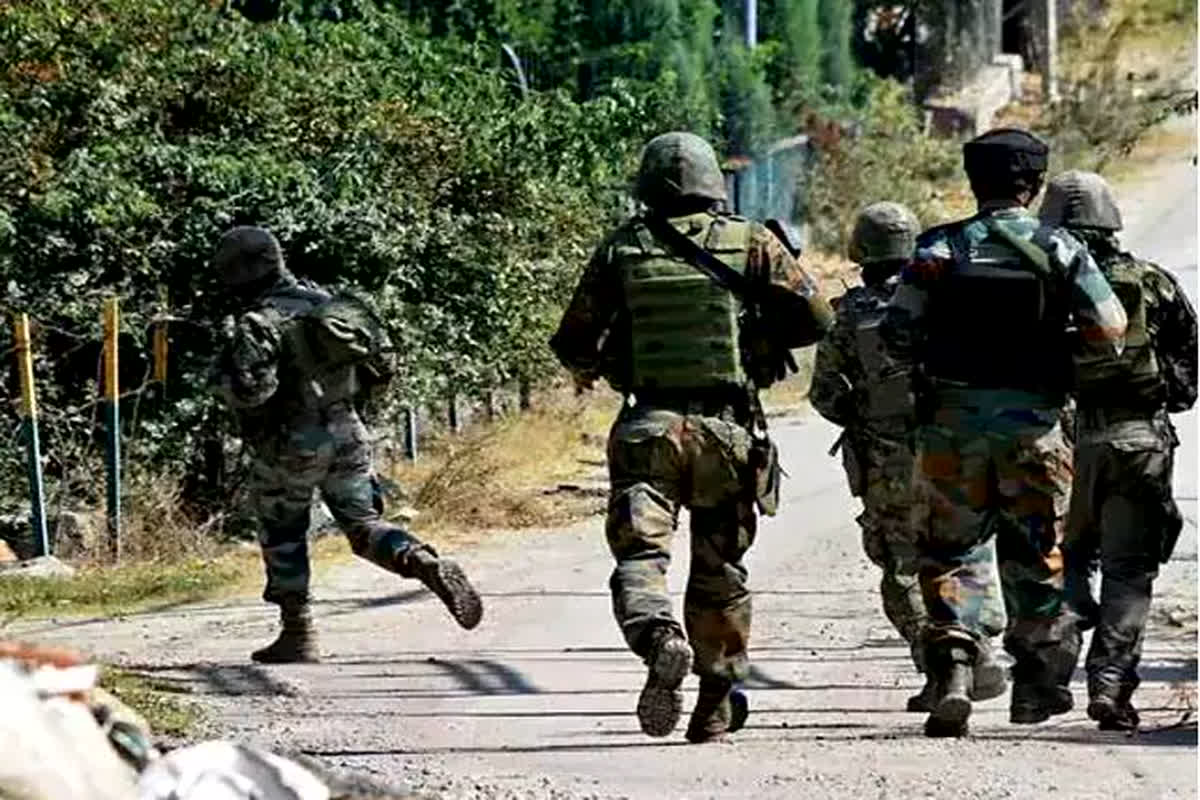 Pulwama Encounter Latest News : जम्मू-कश्मीर में सर्च ऑपरेशन जारी, सेना ने मुठभेड़ में एक आतंकी को उतारा मौत के घाट