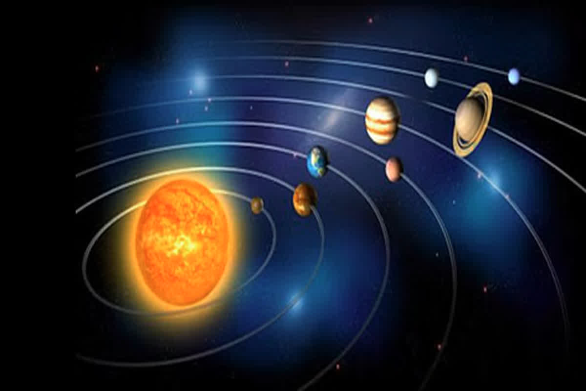 Chandra Gochar 2023: चंद्र देव करने जा रहे 3 राशियों के जातकों का समय परिवर्तन, इस दिन मिथुन राशि में करेंगे गोचर, मिलेगा लाभ