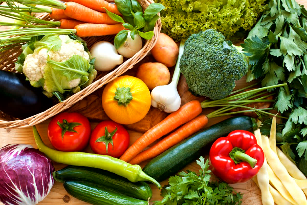 Healthy Winter Vegetables: सर्दियों में ये 5 सब्जियां देंगी जबरदस्त गर्माहट, डेली डाइट में करें शामिल, होगा चमत्कारी फायदा…