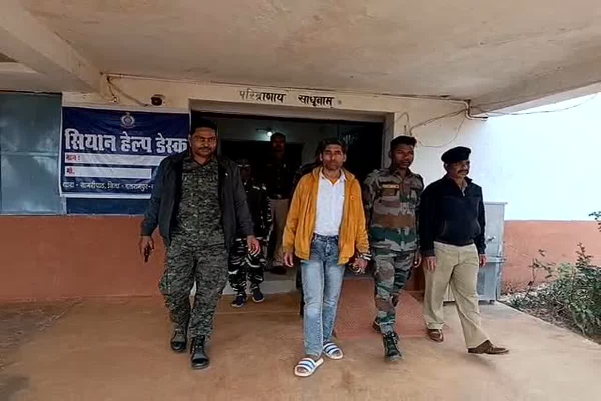 Balrampur Rape accused arrested: झांसा देकर 5 सालों तक युवती से करता रहा ये काम, शिकायत के बाद आरोपी पंचायत सचिव गिरफ्तार