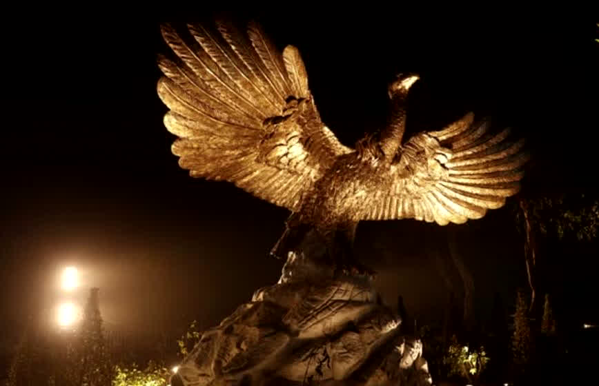 श्री राम जन्मभूमि तीर्थ क्षेत्र ट्रस्ट के अनुसार, राम मंदिर में 5 मंडप (हॉल) होंगे। इसमें नृत्य मंडप, रंग मंडप, सभा मंडप, प्रार्थना और कीर्तन मंडप।