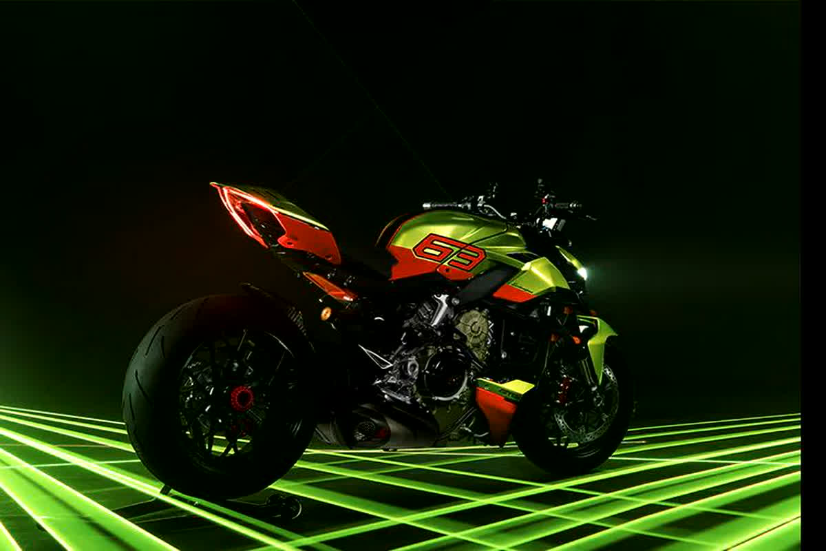 Ducati Upcoming Bikes in 2024 : 2024 ने भारतीय बाजार में तहलका मचाएगी Ducati, लॉन्च करेगी 8 दमदार बाइक