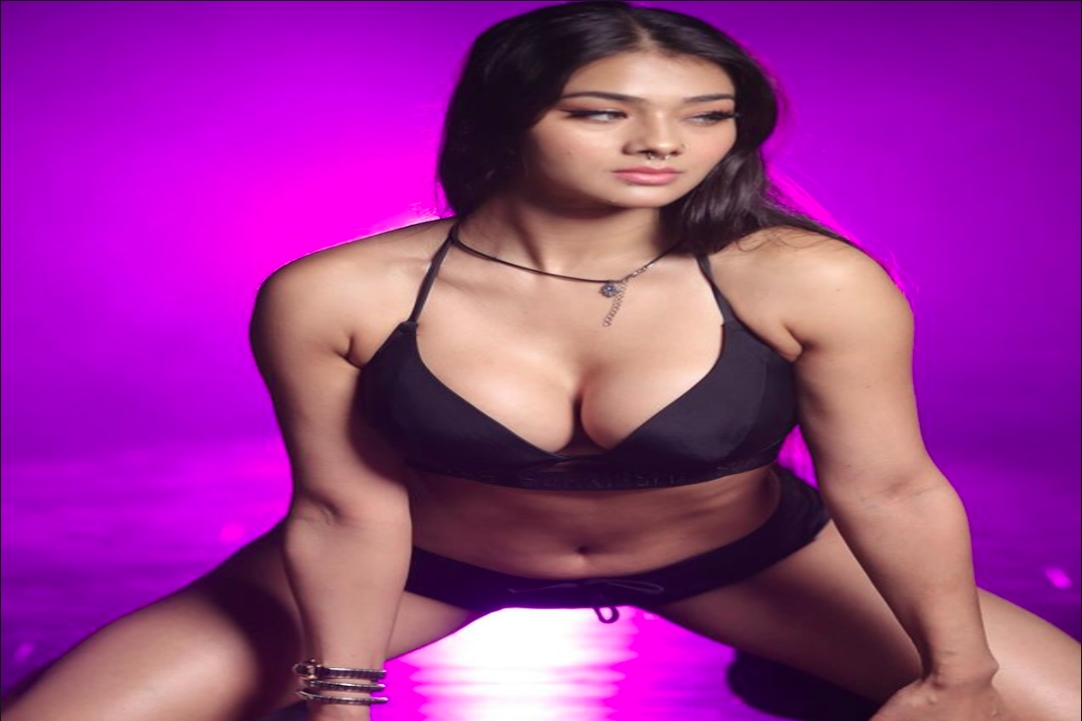 Namrata Malla Sexy Hot Pictures : नम्रता मल्ला ने शेयर की अपनी हॉट तस्वीरें, एक बार देखने पर लग जाएगी तन-बदन में आग..