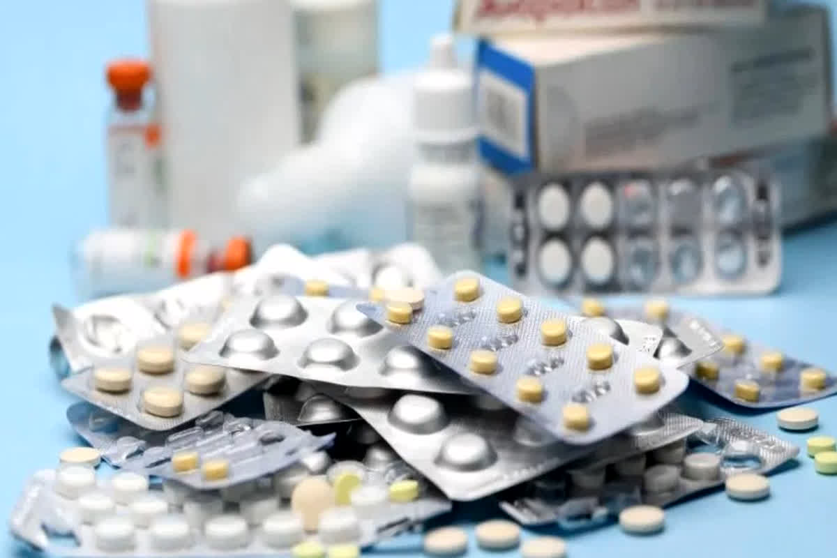 Healthy Products: कोलेस्ट्रॉल कम करने वाली दवा खाने से पांच लोगों की मौत, 100 से अधिक अस्पताल में भर्ती