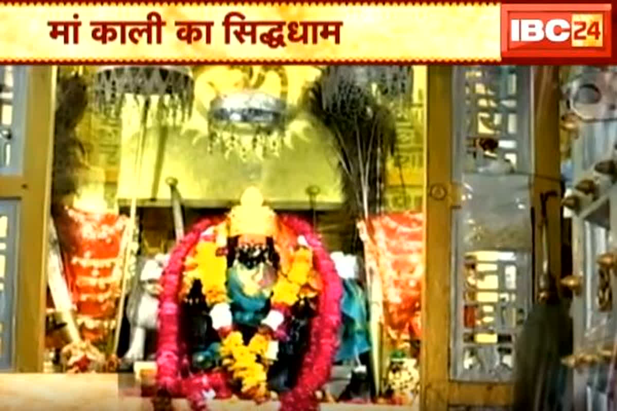 Mandhare Wali Mata Gwalior: सिंधिया शासक ने किया था इस मंदिर का निर्माण, यहां महिषासुर मर्दिनी रूप में विराजित है देवी महाकाली