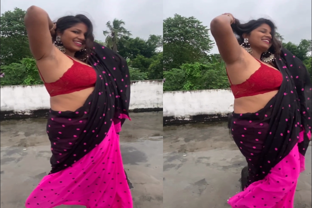 Desi Sexy Bhabhi Hot Video : लाल ब्रा पहनकर छत पर देसी भाभी ने दिखाई अपनी अदाएं, Sexy वीडियो देख खो बैठेंगे अपनी सुध-बुध