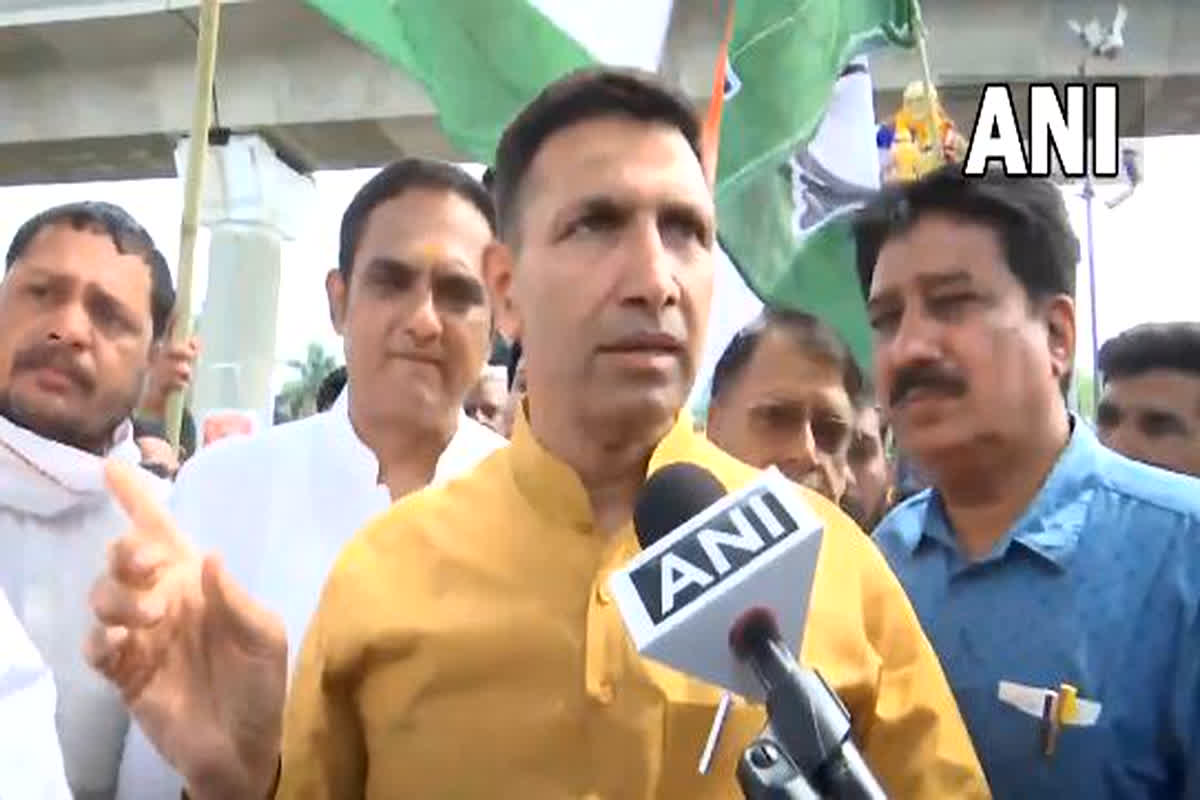 Jitu Patwari Statement: PCC चीफ जीतू पटवारी ने BJP के संकल्प पत्र को बताया झूठ की गारंटी, कहा-‘बीजेपी का घोषणा पत्र झूठ का पुलिंदा है’