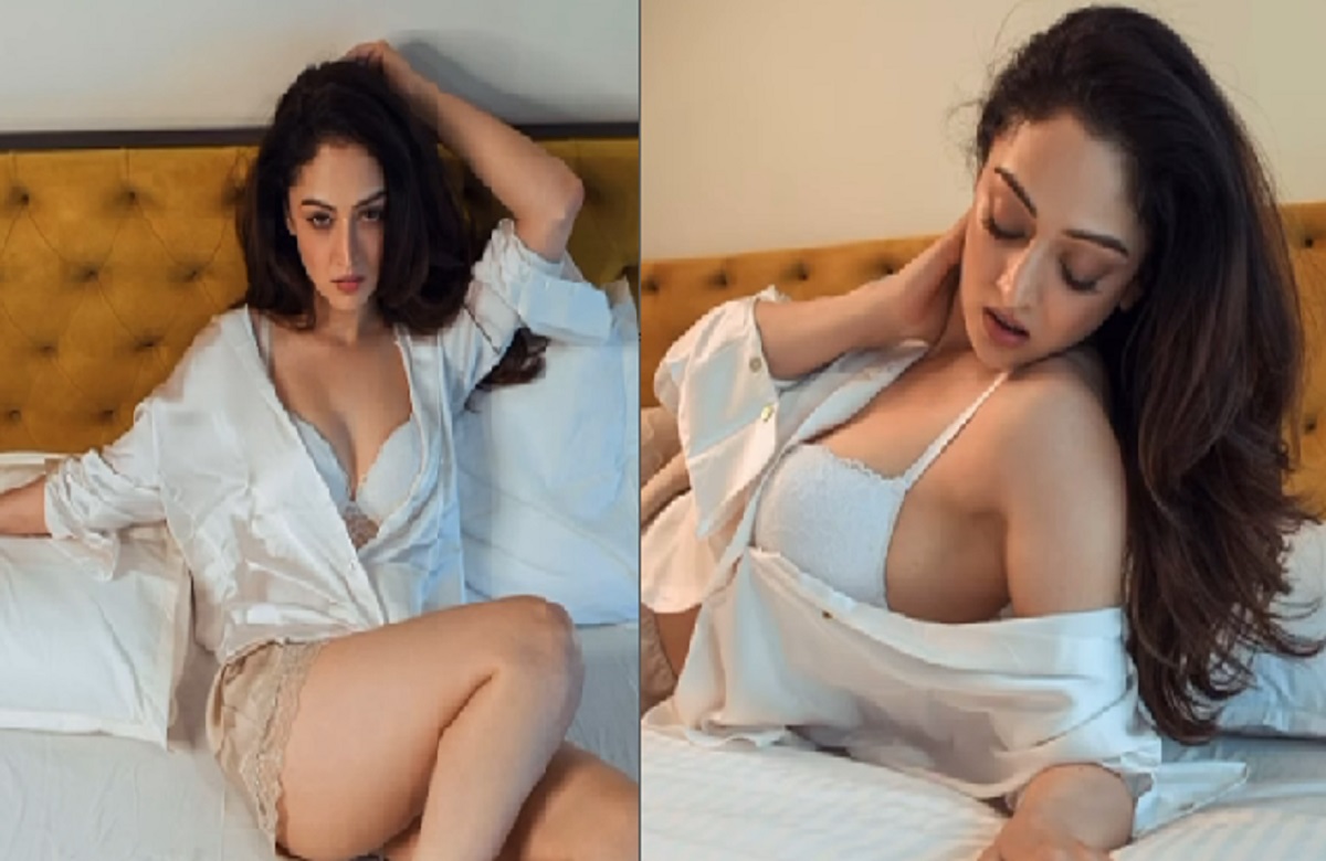 Actress Sexy Video: एक्ट्रेस ने बेडरूम में कराया बोल्ड फोटोशूट, सेक्सी पोज देख आहें भरने लगे फैंस, वायरल हुआ वीडियो