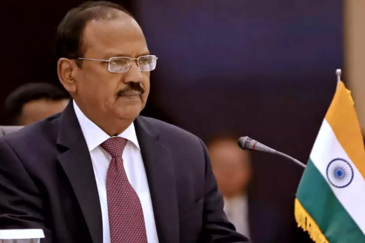 Ajit Doval Russia Visit: NSA अजीत डोभाल जाएंगे रूस, शांति वार्ता में लेंगे हिस्सा, यूक्रेन से करवाएंगे सुलह