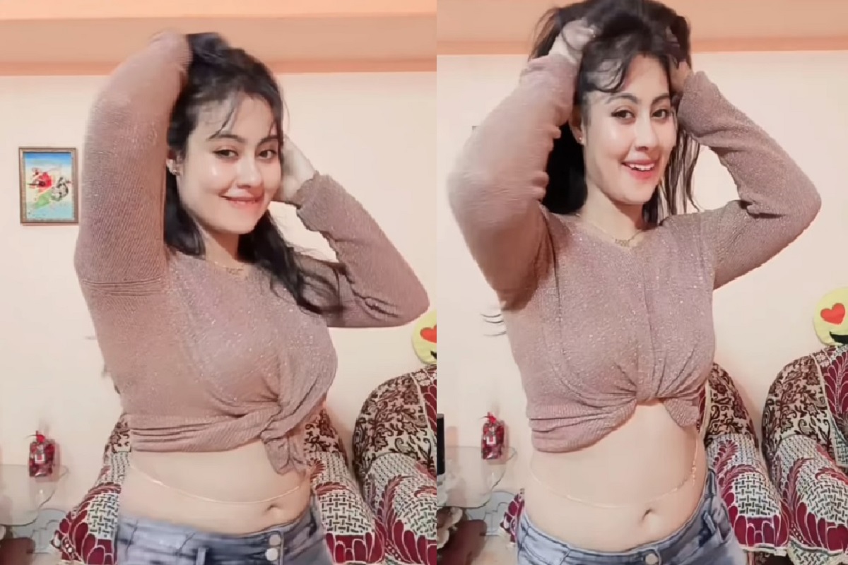 Indian Bhabhi Sexy Video : Indian Bhabhi ने उड़ाई लड़कों की नींद, सोशल मीडिया पर शेयर कर दिया बेहद बोल्ड वीडियो