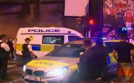 लंदन: मस्जिद के बाहर कार ने 10 लोगों को रौंदा
