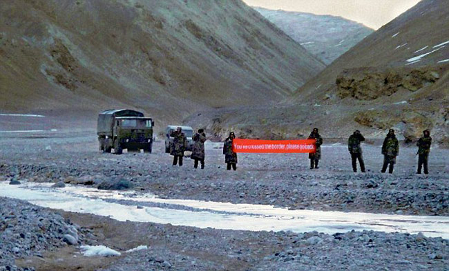 सिक्किम सीमा से भारत हटाए अपनी फौज तभी मानसरोवर यात्रा मार्ग खुलेगा – चीन