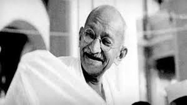 महात्मा गांधी की आज 70वीं पुण्यतिथि, राजघाट में बापू को दी गई श्रद्धांजलि