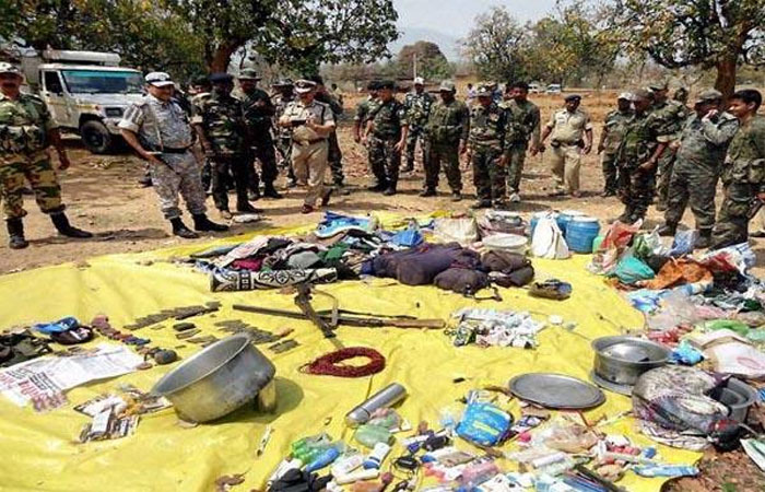 16 किलो के आईईडी बम के साथ 2 नक्सली गिरफ्तार