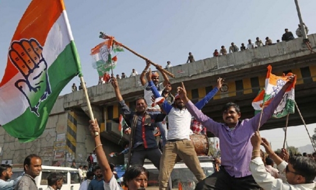 रामलीला मैदान में कांग्रेस का हल्लाबोल, राहुल के नेतृत्व में जन आक्रोश रैली का आयोजन