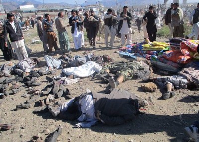 पाकिस्तान में बम ब्लास्ट, 15 लोगों की मौत, 50 घायल