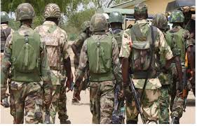 नाइजीरिया: सेना ने करीब 300 शिया मुस्लिमों की हत्या कर शव को दफनाया