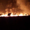आग के तांडव से तीन लोगों की मौत, 15 से ज्यादा लोग घायल, हजारों एकड़ की फसल जलकर खाक