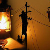 बिजली विभाग की खुली पोल, मेंटेनेंस के एक दिन बाद तीन घंटे से लाइट गोल