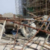निर्माणाधीन बिल्डिंग गिरने से  मजदूर की मौत, 5 घायल, अस्पताल में भर्ती