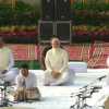 गांधी जयंती : पीएम मोदी ने राजघाट पर दी बापू को श्रध्दांजलि, सोनिया गांधी समेत वरिष्ठ नेताओं किया स्मरण, मुख्यमंत्रियों के नेतृत्व में पद यात्रा का आयोजन