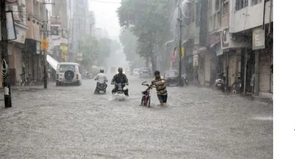 प्रदेश के कई जिलों में भारी बारिश की चेतावनी, मौसम विभाग ने जारी किया अलर्ट