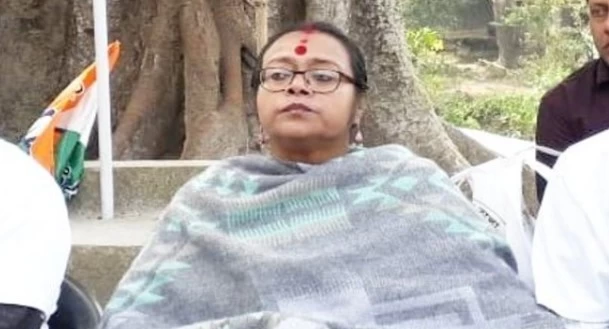भाजपा में शामिल होने के बाद सोनाली गुहा को हुआ गलती का अहसास, कहा- दीदी के बिना नहीं जी पाऊंगी, TMC में आना चाहती हूं