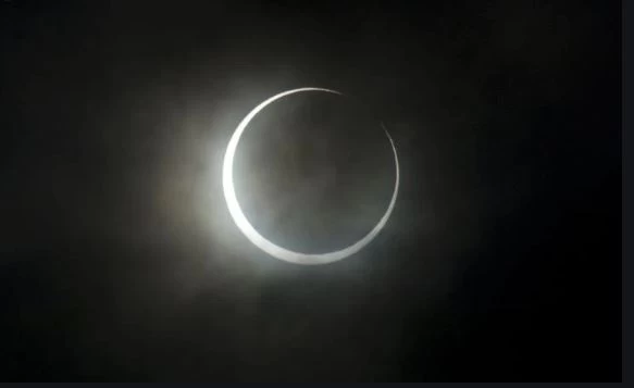 Chandra Grahan 26 May 2021: 26 मई का चंद्र ग्रहण होगा बेहद खास, जानें कितने बजे लगेगा सूतक और कहां देख सकते हैं आप